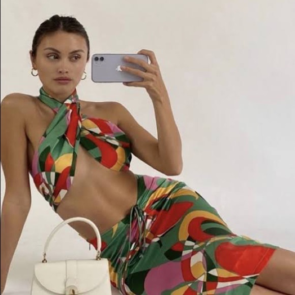 Geometric shape top and matching skirt set - Picture 5 of 8